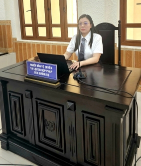 Luật sư Nguyễn Thị Duyên tại phiên tòa dân sự LDLAWYER